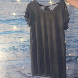 Polyester/rayon material. Brand Arizona. Size M.